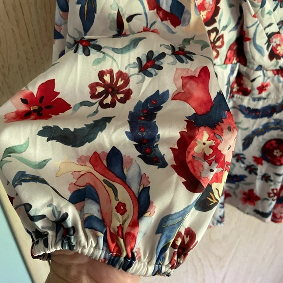 Sachin & Babi Multi Bloom Wrap Blouse Floral Sz 6 - Picture 4 of 13